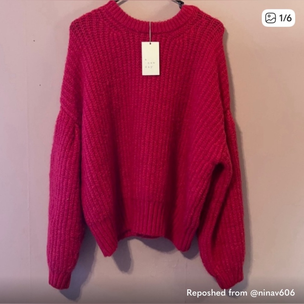 A New Day Hot pink sweater